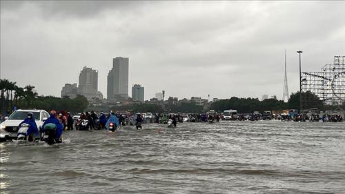 Giải quyết tình trạng ngập úng đô thị