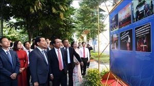 Khai mạc Triển lãm “80 năm Ngoại giao Việt Nam: Vinh dự và tự hào”