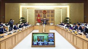 Thủ tướng: Thần tốc hơn nữa triển khai “Chiến dịch Quang Trung” xây, sửa nhà cho người dân