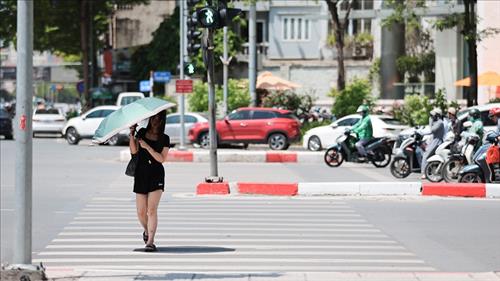 Thời tiết ngày 23/5: Nắng nóng bao trùm cả nước, có nơi nắng nóng gay gắt