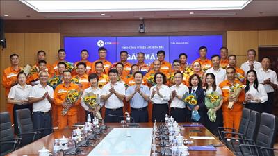 EVNNPC vinh danh 26 người lao động tiêu biểu ngành điện năm 2025