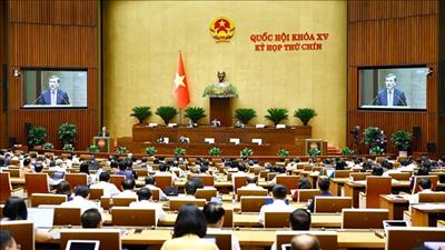 Thông qua Nghị quyết về việc sửa đổi, bổ sung một số điều của Hiến pháp 2013