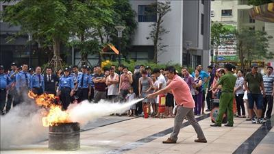 Thành phố Hà Nội thực hiện 7 nhóm nhiệm vụ trọng tâm phòng, chống cháy nổ