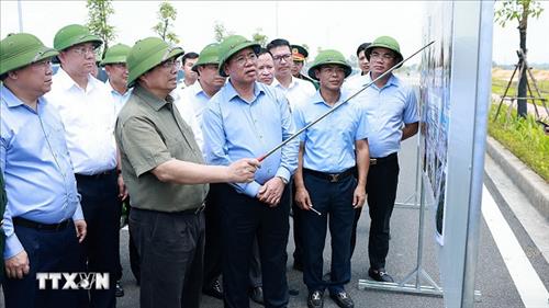 Thủ tướng kiểm tra, thúc đẩy triển khai các dự án hạ tầng trên địa bàn Phú Thọ