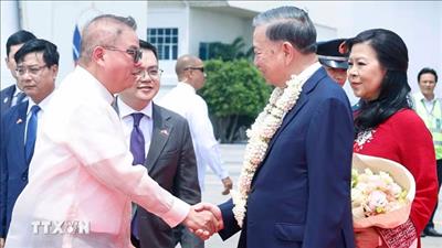 Tổng Bí thư, Chủ tịch nước Tô Lâm và Phu nhân đến thủ đô Manila thăm cấp Nhà nước Cộng hòa Philippines