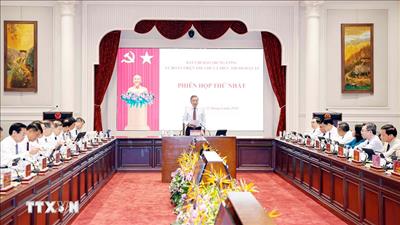Tạo chuyển biến đo được trong cắt giảm thủ tục hành chính, tháo gỡ điểm nghẽn thể chế