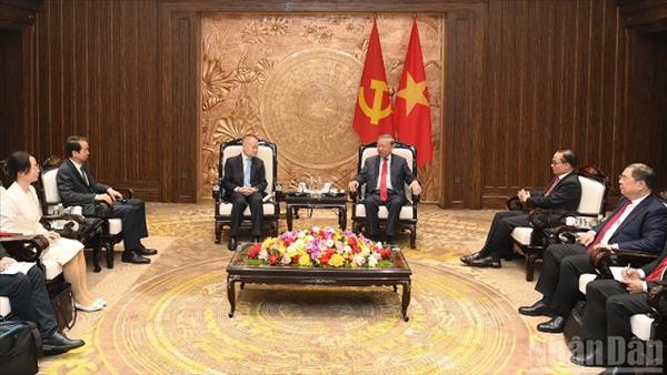 Tổng Bí thư Tô Lâm tiếp Đặc phái viên của Tổng Bí thư, Chủ tịch Trung Quốc Tập Cận Bình