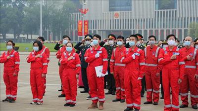 Người lao động dầu khí báo công lên Chủ tịch Hồ Chí Minh