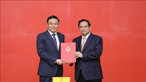 Thủ tướng giao Quyền Bộ trưởng Bộ Công Thương cho ông Lê Mạnh Hùng