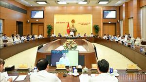 Khai mạc phiên họp thứ 2 của Ủy ban Thường vụ Quốc hội