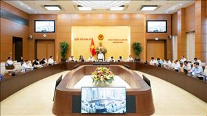 Khai mạc phiên họp thứ 4 của Ủy ban Thường vụ Quốc hội