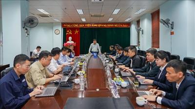 Lãnh đạo EVNGENCO1 làm việc tại Công ty CP Nhiệt điện Quảng Ninh về công tác phát điện mùa khô năm 2024