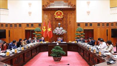 Thủ tướng: Thí điểm xây khu thương mại tự do, trung tâm năng lượng Dung Quất