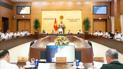 Khai mạc phiên họp thứ 49 của Ủy ban Thường vụ Quốc hội