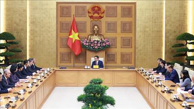 Thủ tướng Phạm Minh Chính tiếp Bí thư Tỉnh ủy Sơn Đông (Trung Quốc)