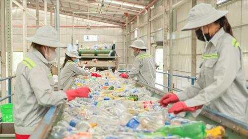 Quy định đối tượng phải thực hiện trách nhiệm tái chế sản phẩm, bao bì