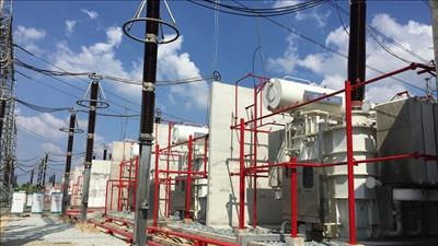 Đóng điện dự án nâng công suất TBA 500 kV Tân Định