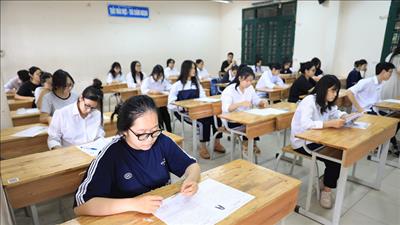 Thủ tướng yêu cầu tổ chức thi tốt nghiệp THPT và tuyển sinh đại học năm 2026 an toàn, minh bạch, chất lượng, hiệu quả