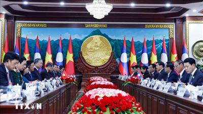 Việt Nam luôn dành ưu tiên cao nhất cho mối quan hệ đoàn kết đặc biệt với Lào
