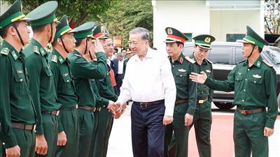 Tổng Bí thư Tô Lâm thăm và chúc Tết tại Đồn Biên phòng Ea H’Leo