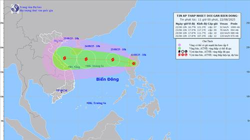 Xuất hiện áp thấp nhiệt đới gần Biển Đông
