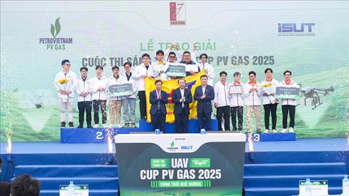 PV GAS đồng hành cùng “UAV Cup PV GAS 2025: Vùng trời quê hương”: Gieo mầm ước mơ, dựng nền kinh tế tầm thấp Việt Nam