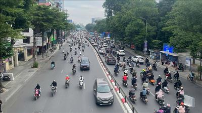 Bắc Bộ mưa vài nơi, Nam Bộ ngày nắng