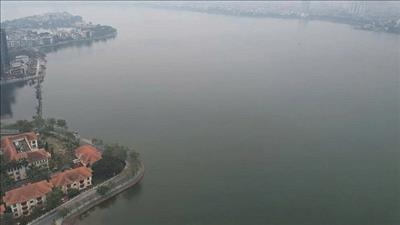 Bắc Bộ có mưa nhỏ vài nơi, Trung Bộ và Nam Bộ ngày nắng