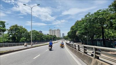 Thời tiết ngày 12/5: Nhiều khu vực ngày nắng, mưa dông vào chiều tối và đêm