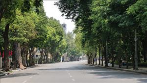 Bắc Bộ ngày nắng, có nơi nắng nóng; Trung Bộ và Nam Bộ mưa dông