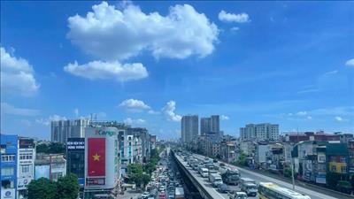 Bắc Bộ ngày nắng, Nam Bộ có mưa to vào chiều tối