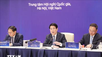 Chủ tịch nước Lương Cường kiểm tra buổi tổng duyệt Lễ mở ký Công ước Hà Nội