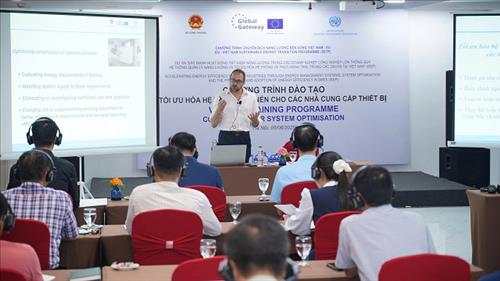 Thúc đẩy doanh nghiệp áp dụng công nghệ mới về tiết kiệm năng lượng