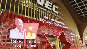 Bổ sung khu trưng bày ngoài trời các trang thiết bị đặc sắc tại Triển lãm thành tựu Đất nước
