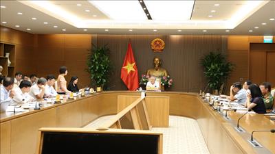 Bổ sung, hoàn thiện dự thảo Nghị định của Chính phủ về thành lập Trung tâm tài chính quốc tế tại Việt Nam