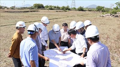 Đốc thúc tiến độ mặt bằng các dự án truyền tải điện tại tỉnh Ninh Thuận