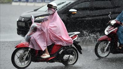 Bắc Bộ hửng nắng về trưa chiều, Trung Bộ có mưa