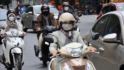 Bắc Bộ mưa rào rải rác, trời rét; Trung Bộ và Nam Bộ ngày nắng