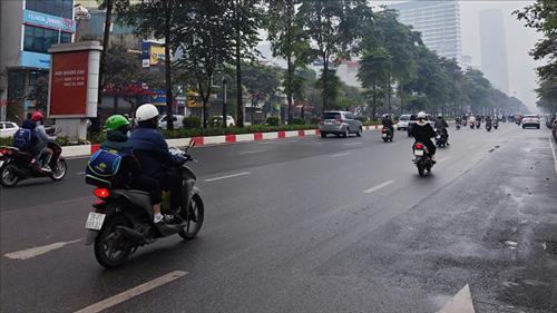 Bắc Bộ và Trung Bộ có mưa, Nam Bộ nắng nóng