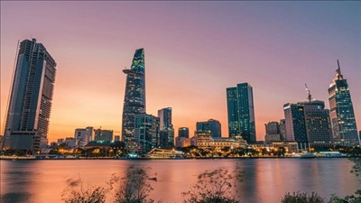TPHCM tập trung triển khai các giải pháp trọng tâm thúc đẩy tăng trưởng kinh tế 2 con số
