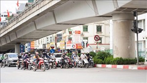 Bắc Bộ lạnh về đêm và sáng, trưa chiều giảm mây trời nắng; Trung Bộ và Nam Bộ mưa dông