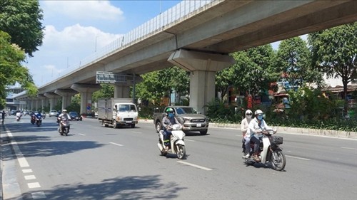 Bắc Bộ tiếp tục nắng, Trung Bộ và Nam Bộ có nơi mưa rất to