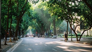 Bắc Bộ ngày nắng, Trung và Nam Bộ tiếp tục mưa dông