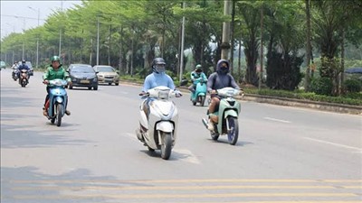 Bắc Bộ ngày nắng; Trung Bộ và Nam Bộ mưa dông vài nơi, mưa tập trung vào chiều tối