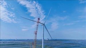 Trung Quốc lắp đặt turbine gió ngoài khơi 26 MW