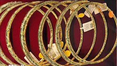 Bảng giá tại các công ty vàng bạc đá quý ngày 3/2