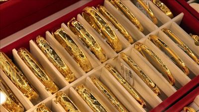 Bảng giá tại các công ty vàng bạc đá quý ngày 26/2