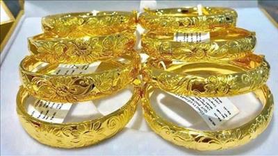 Bảng giá tại các công ty vàng bạc đá quý ngày 10/10