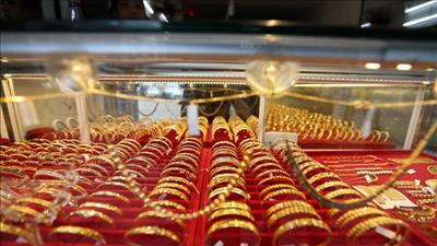 Bảng giá tại các công ty vàng bạc đá quý ngày 10/12