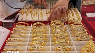 Bảng giá tại các công ty vàng bạc đá quý ngày 15/10